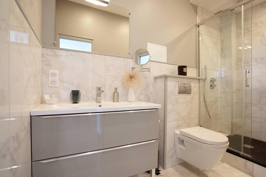 V' Appart Spa Haussmannien Troyes Exterior foto