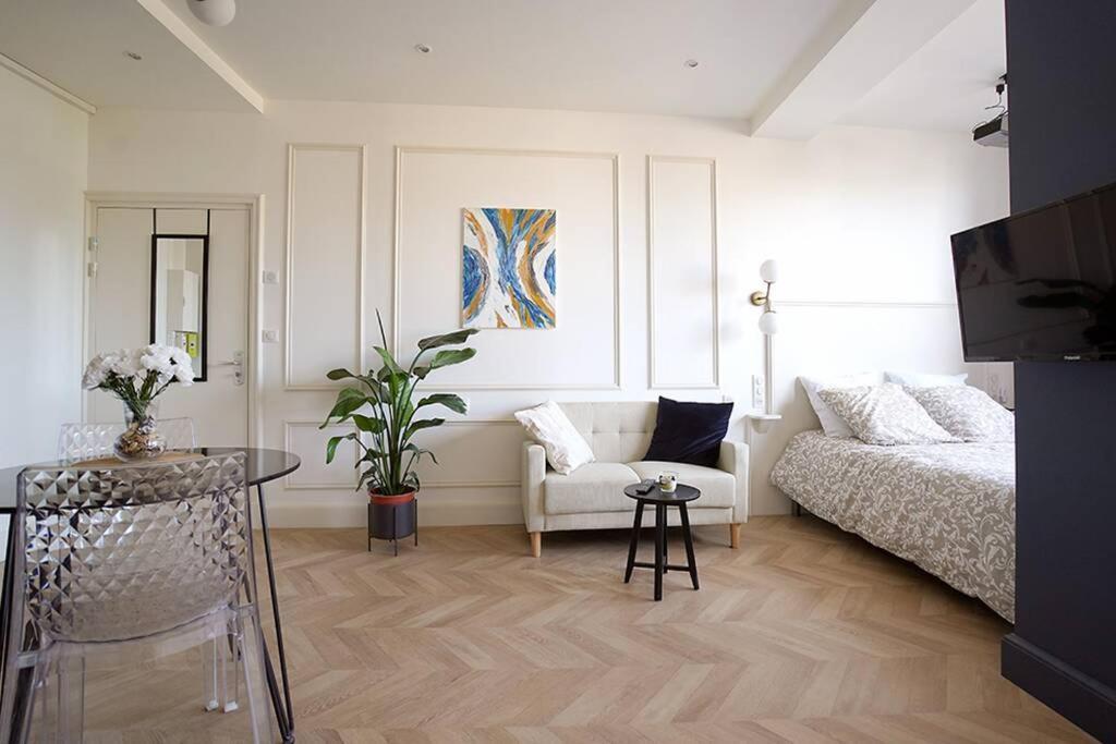 V' Appart Spa Haussmannien Troyes Exterior foto